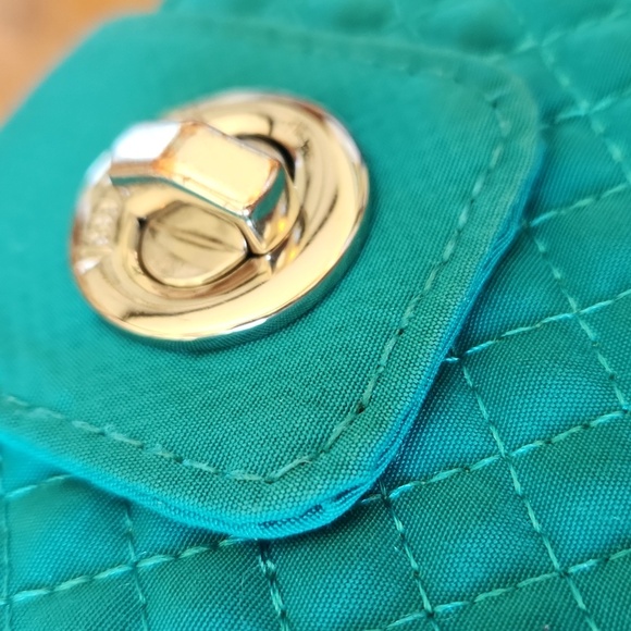 Vera Bradley Quilted‎ Teal Wallet - Picture 15 of 16